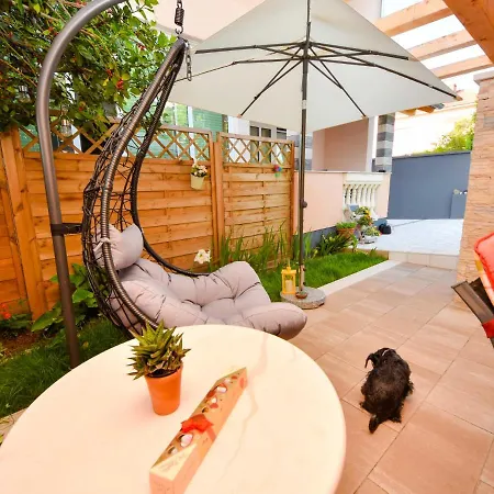 Katarina By Interhome Zara