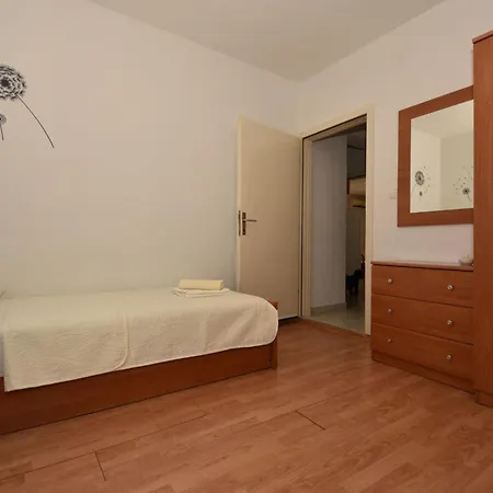 Apartment Katarina By Interhome *